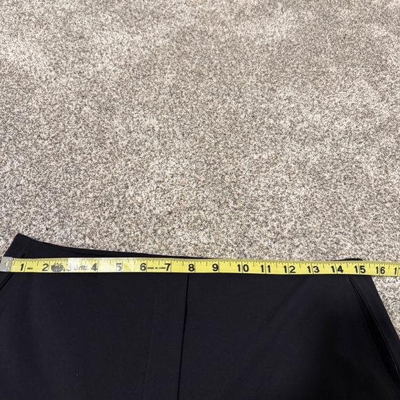 Lululemon Smooth Fit Pull-On High-Rise Pant - Black - Size 10 Cropped - Picture 5 of 8